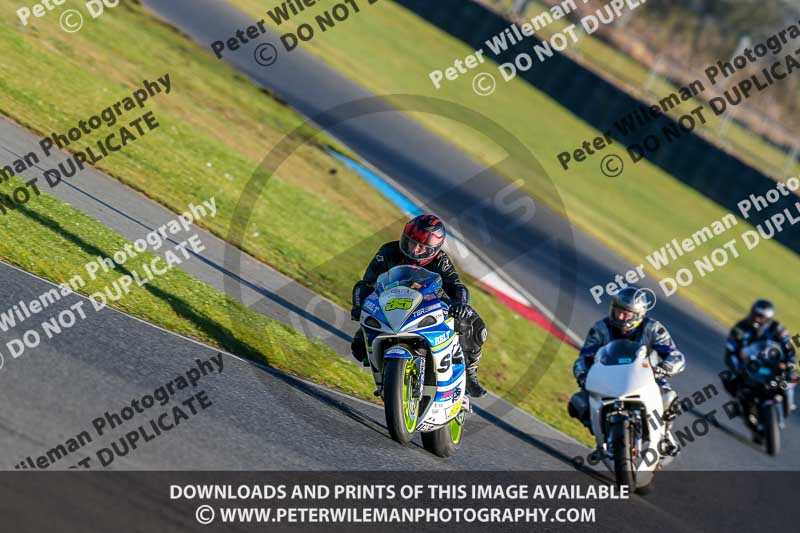 PJM Wedding Photography;enduro digital images;event digital images;eventdigitalimages;mallory park;mallory park photographs;mallory park trackday;mallory park trackday photographs;no limits trackdays;peter wileman photography;racing digital images;trackday digital images;trackday photos